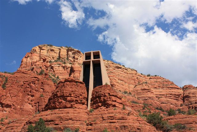 Chapel_of_The_Holy_Cross-fd0001